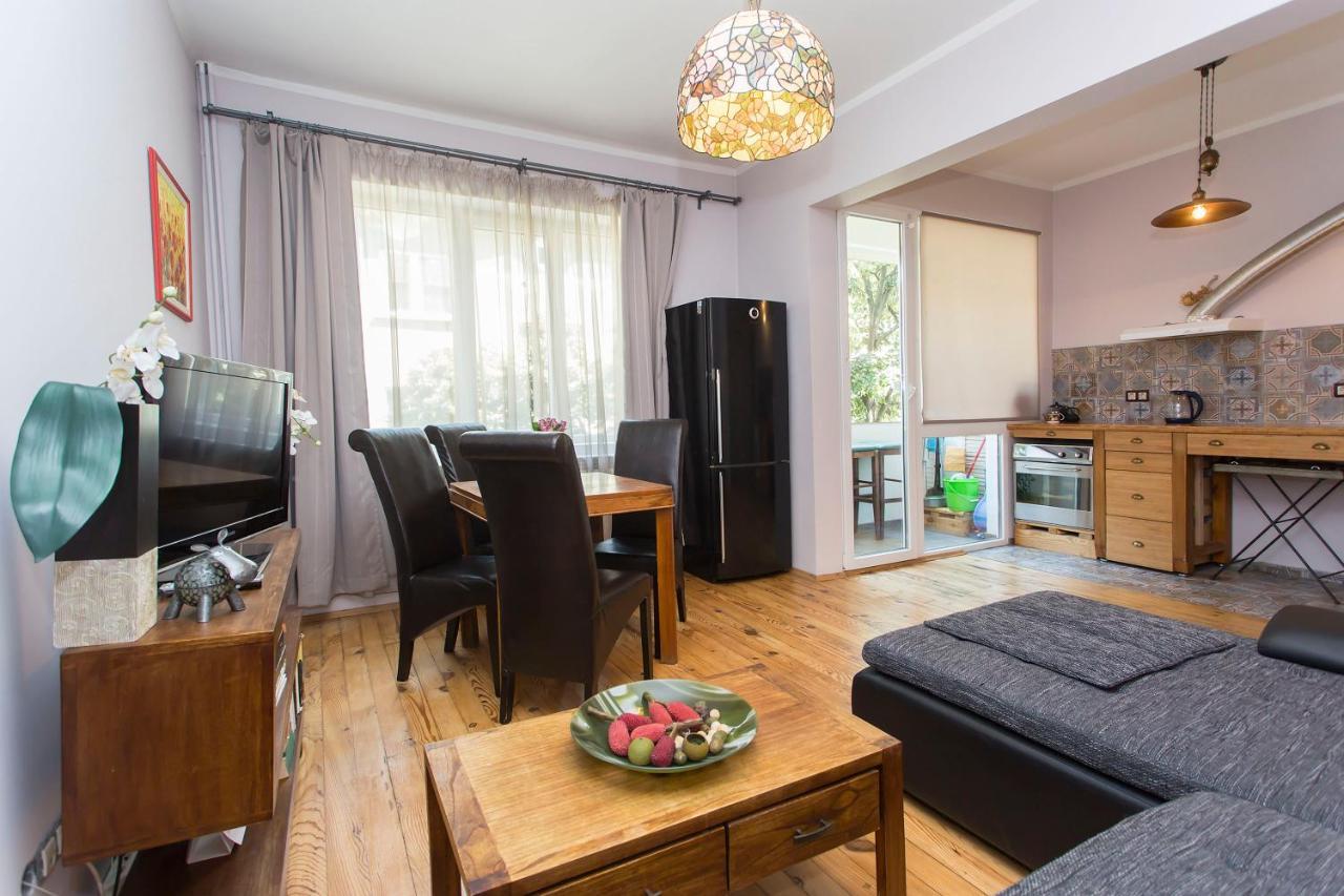 Colorful 2Bdr Apartment In The City Center Sofia Eksteriør billede